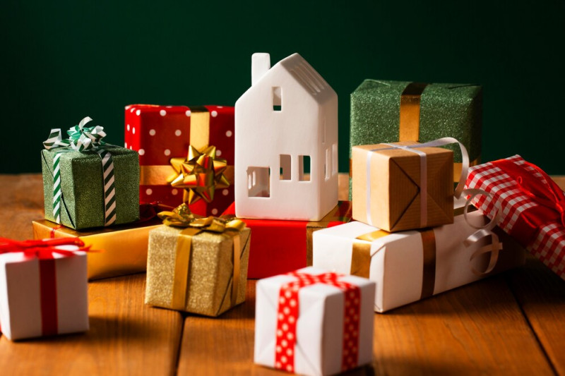 10 Tips for moving over Christmas